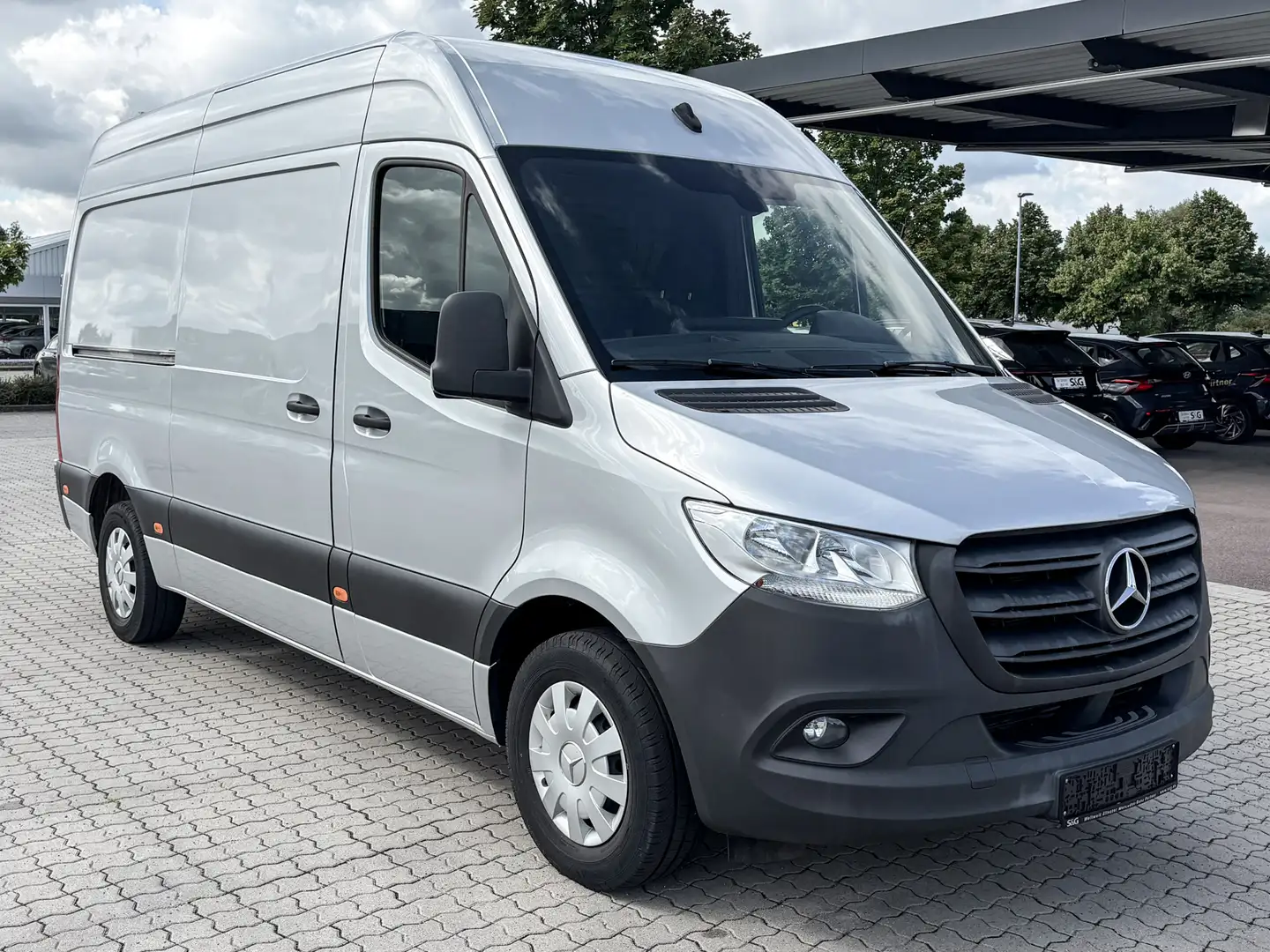 Mercedes-Benz Sprinter 314 Kasten Hochdach Plateado - 2