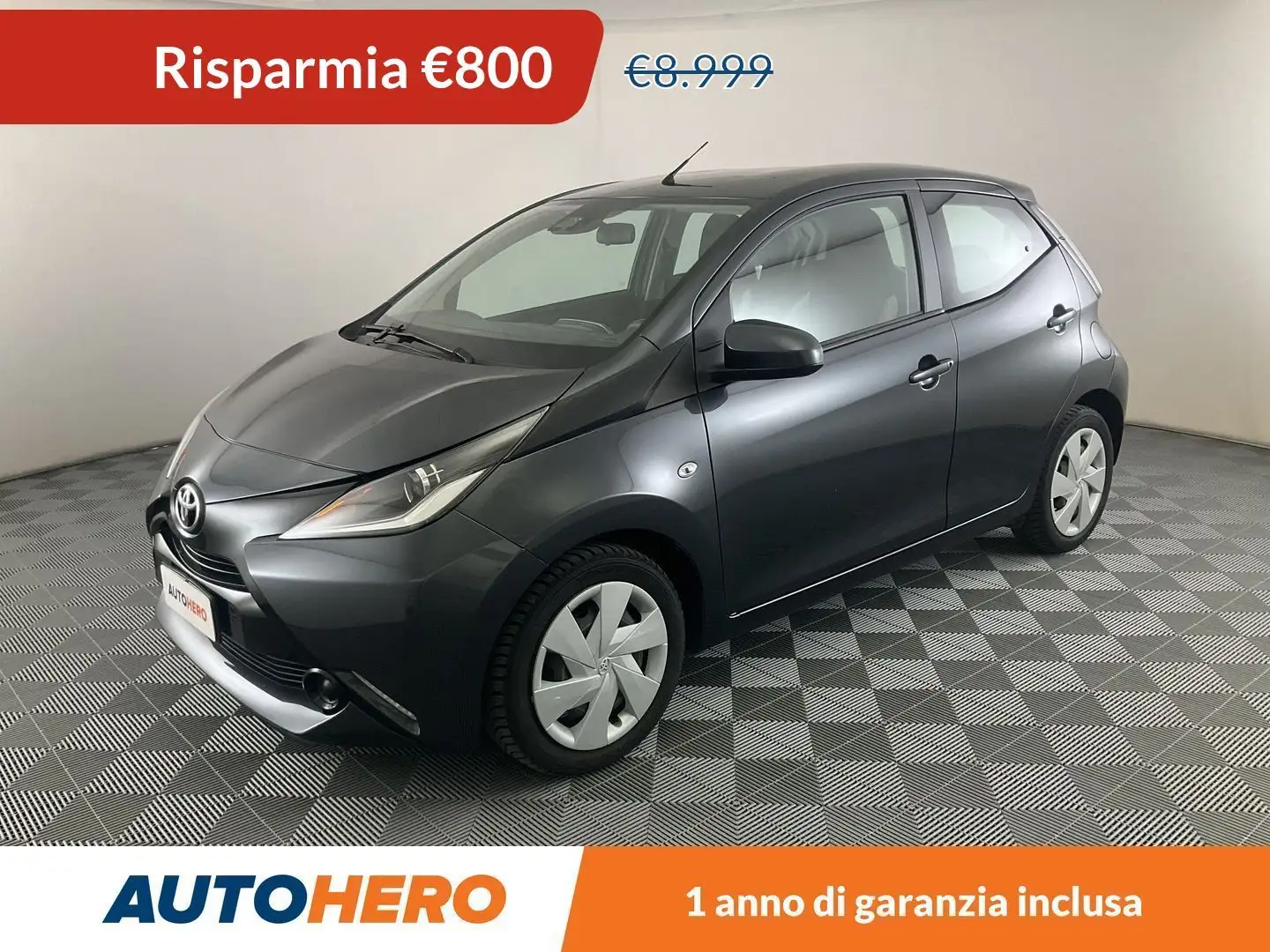 Toyota Aygo 1.0 X-Play 69 CV Blu/Azzurro - 1