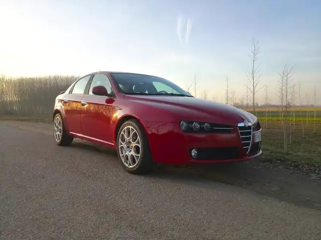 Alfa Romeo 159