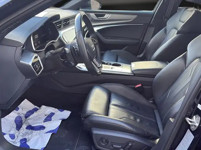 Audi A6 view 13