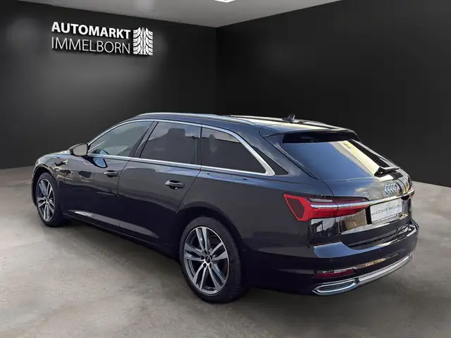 Audi A6 view 6