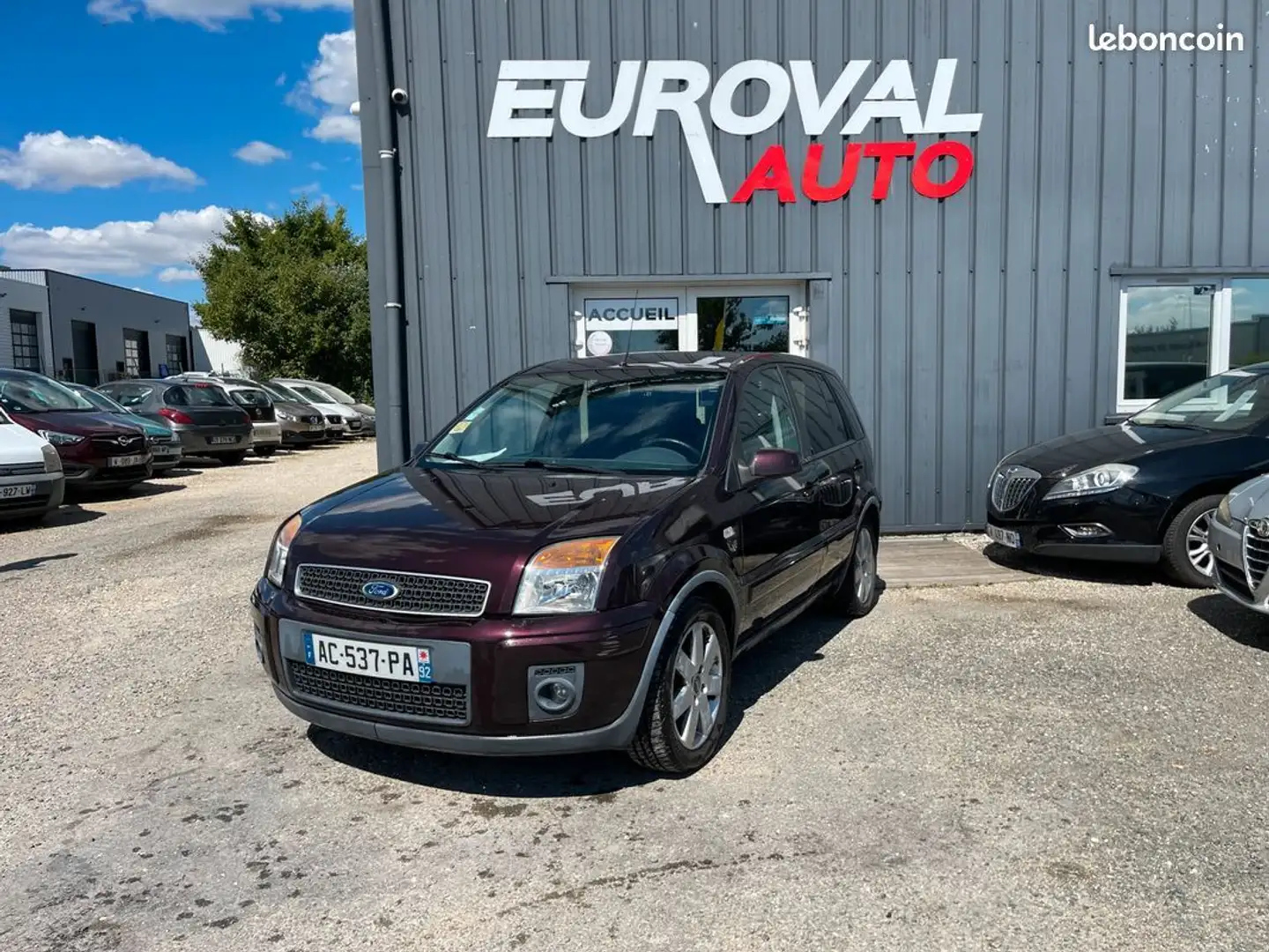 Ford Fusion 1.4 tdci 68ch plus 5p Rosso - 1