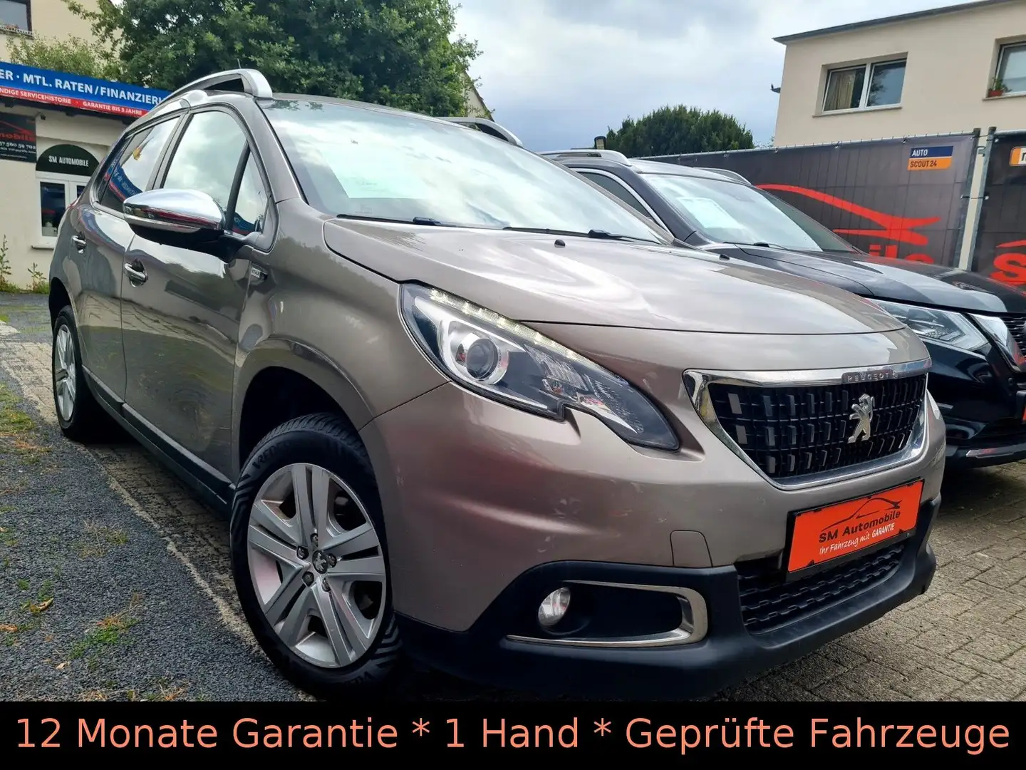 Peugeot 2008 LED/City-Paket/Navi/PDC/Euro 6 Gris - 1