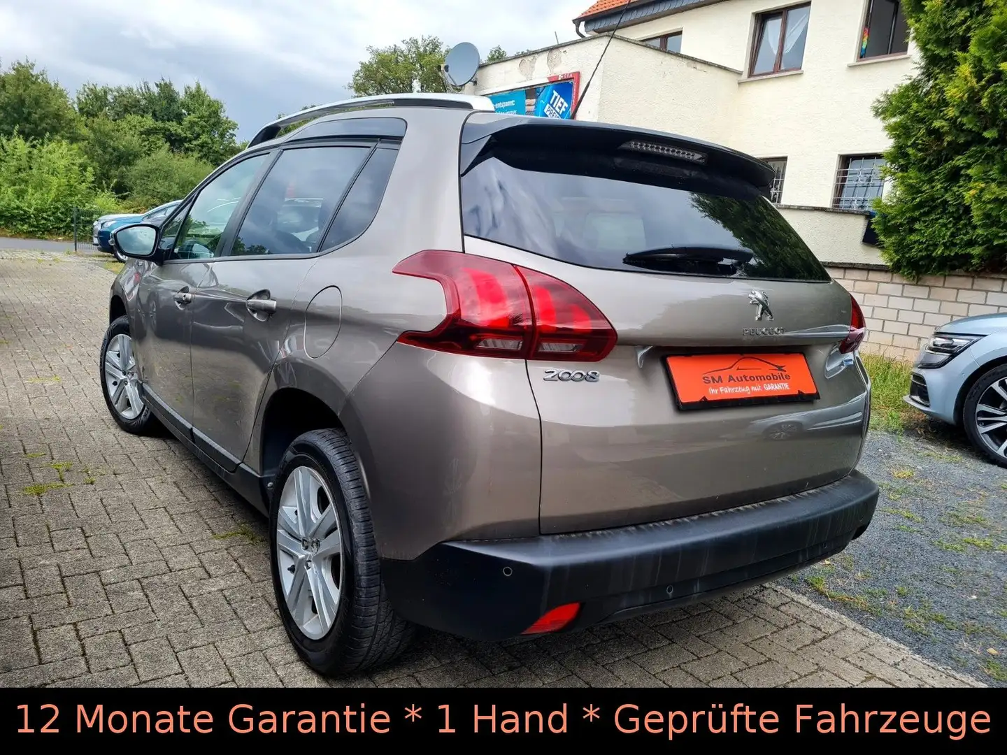 Peugeot 2008 LED/City-Paket/Navi/PDC/Euro 6 Gris - 2