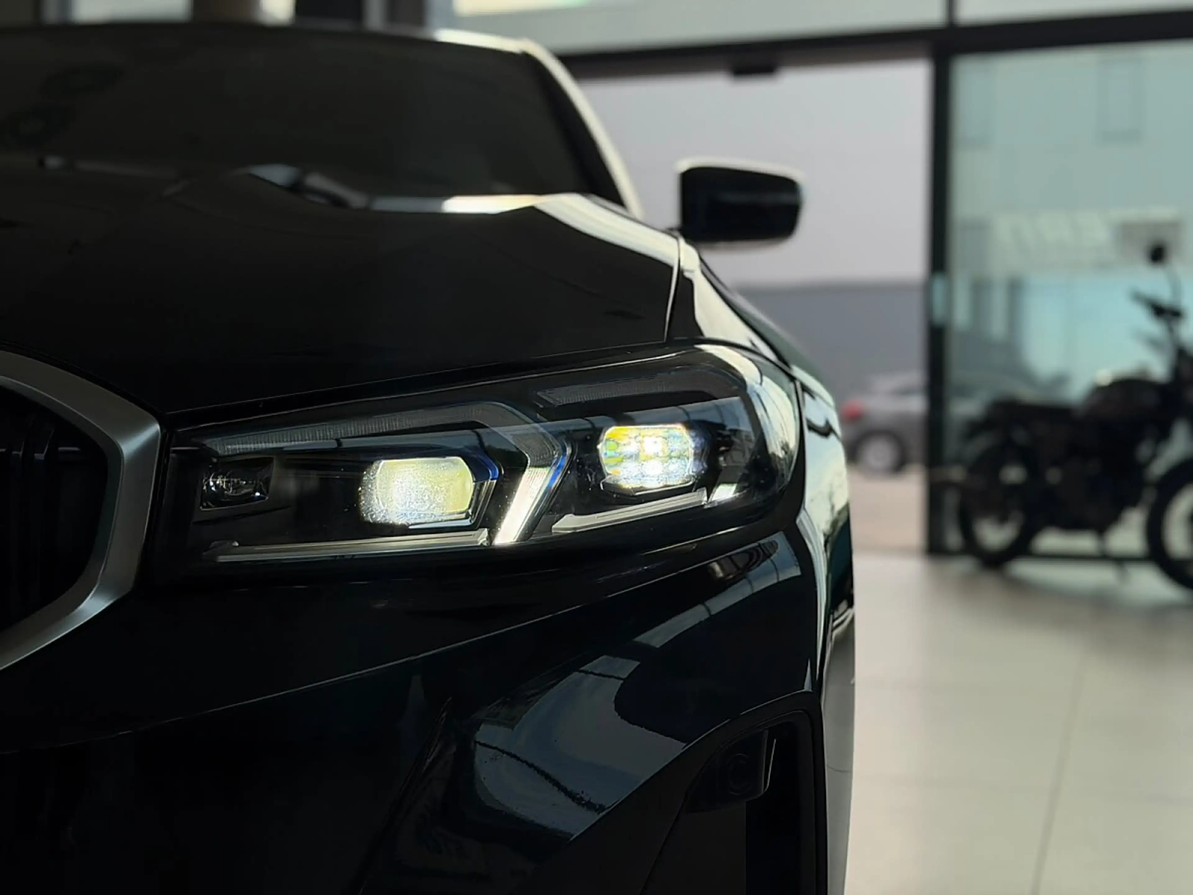 BMW 330 e xDrive (EURO 6d)(OPF) — photo 15