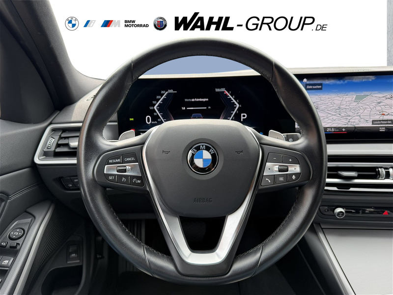 BMW 318 i Touring Live Cockpit Plus LED Sport — photo 12