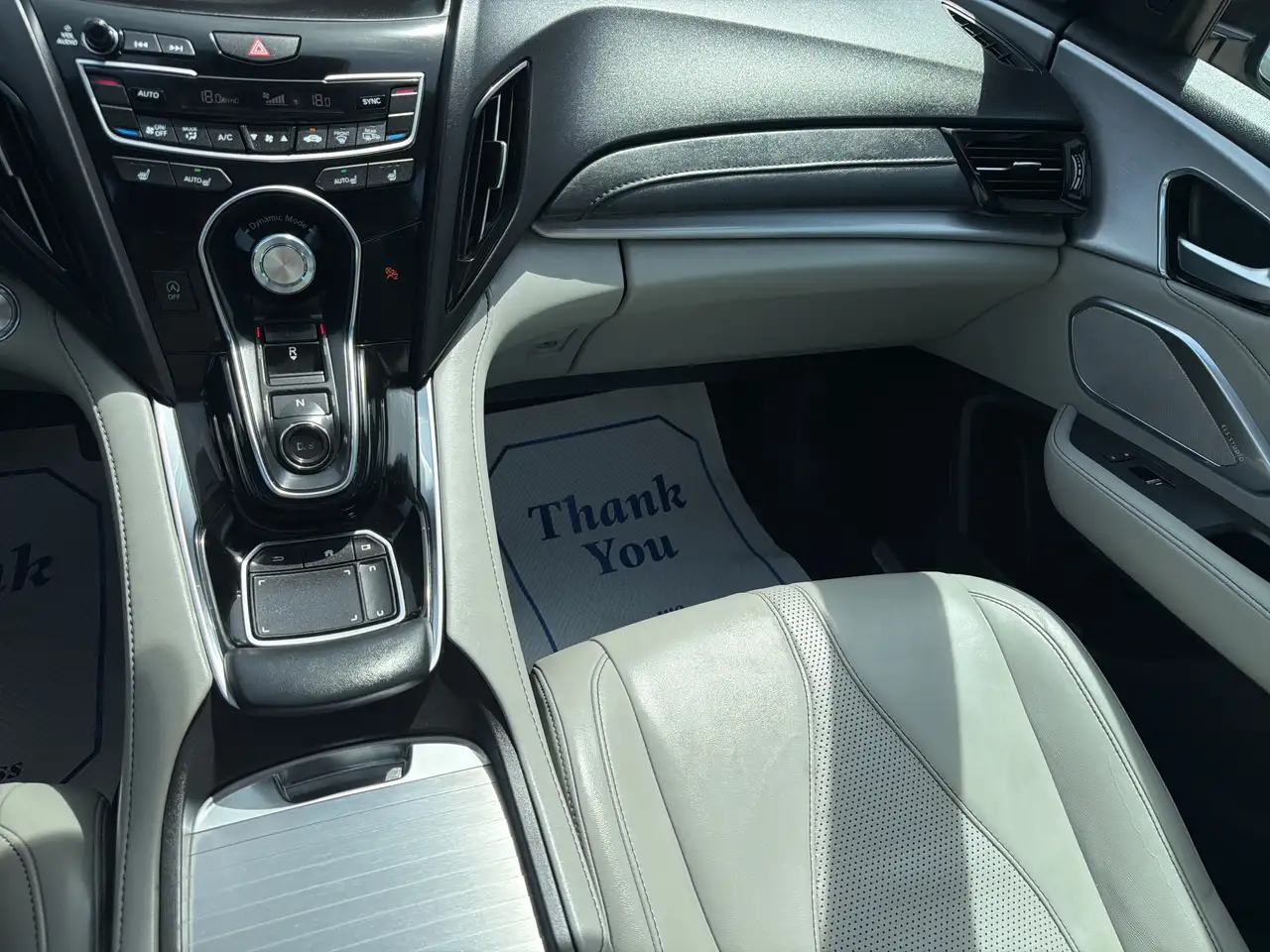 Acura RDX снимка Acura RDX