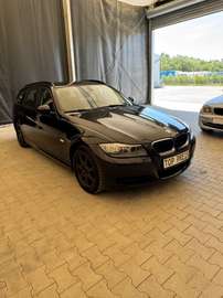 d Touring*Klimaautomatik*TÜV NEU* Service NEU