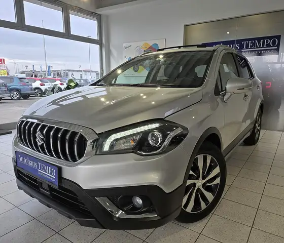 Suzuki SX4 S-Cross 1,4 DITC Flash Aut. --PANORAMA/LEDER/KAMERA--