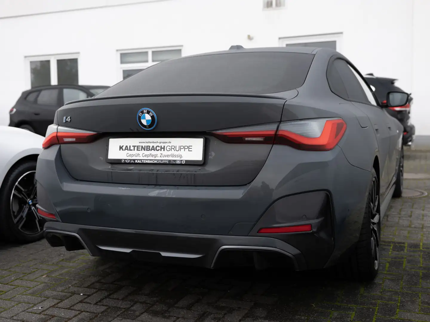 BMW i4 eDrive 40 Gran Coupe M-Sport LED NAVI HGSD Gris - 2