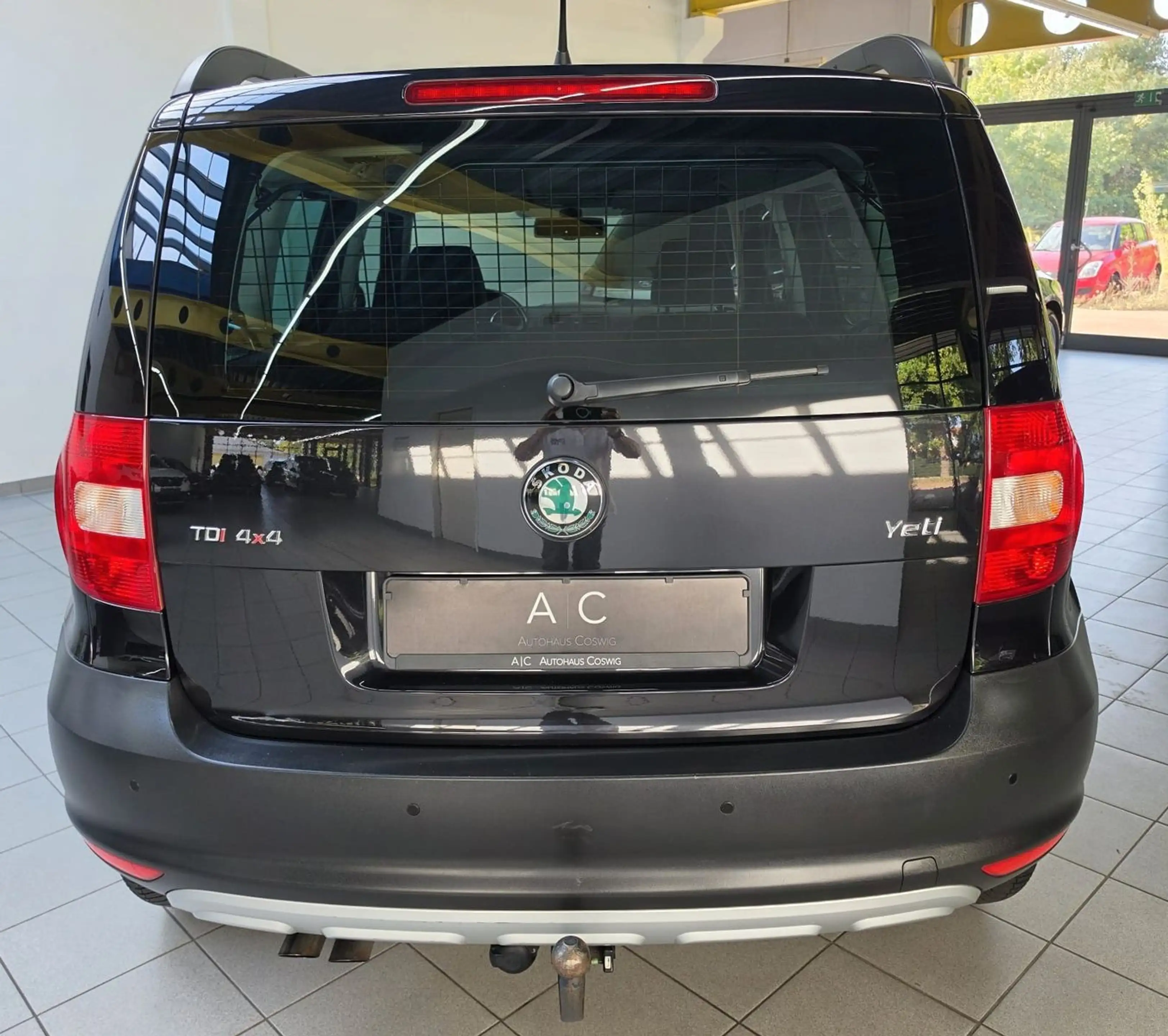 Skoda Yeti Ambition Plus Edition 4x4,Automatik,2.Hand — photo 7