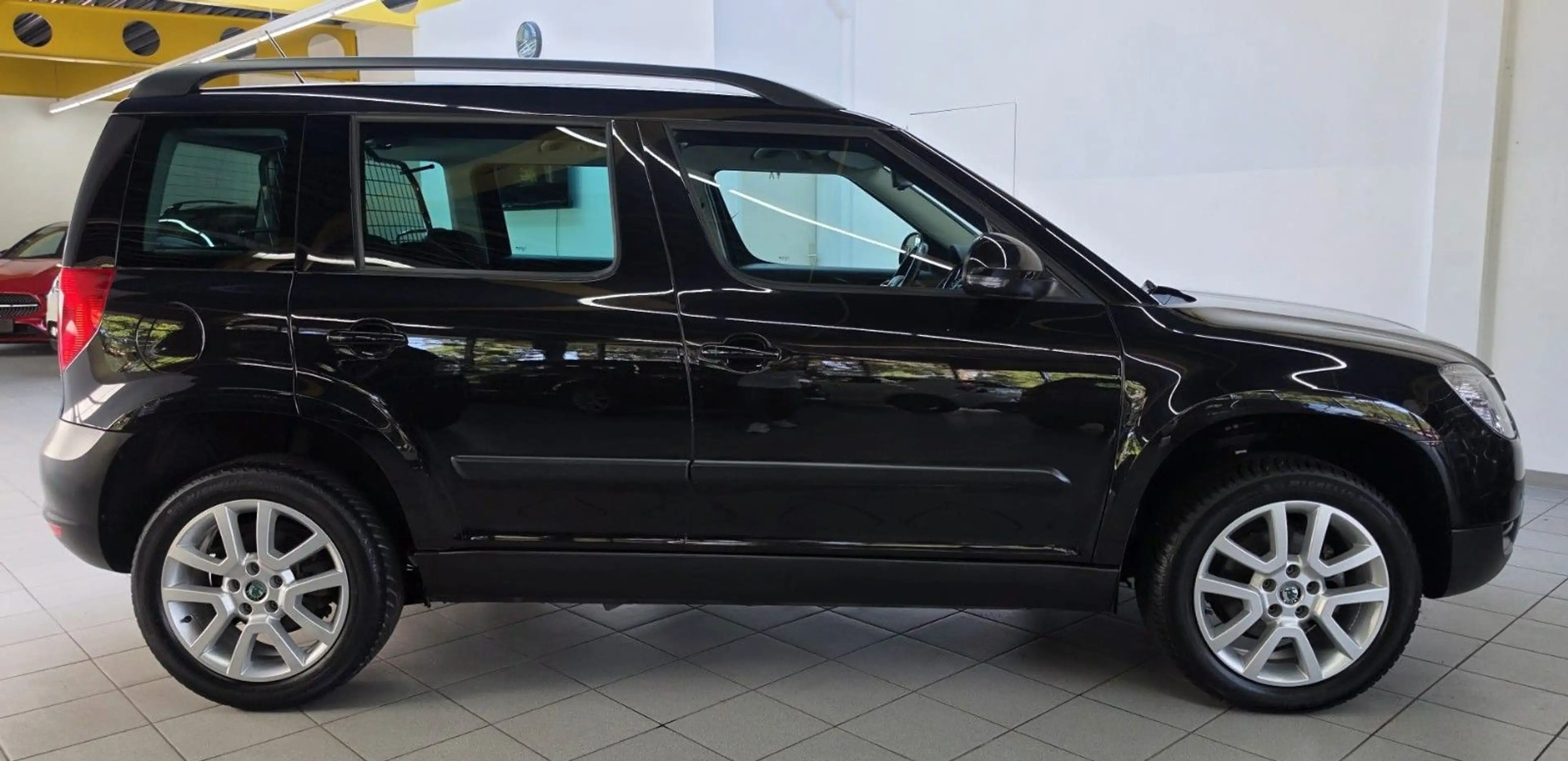 Skoda Yeti Ambition Plus Edition 4x4,Automatik,2.Hand — photo 6