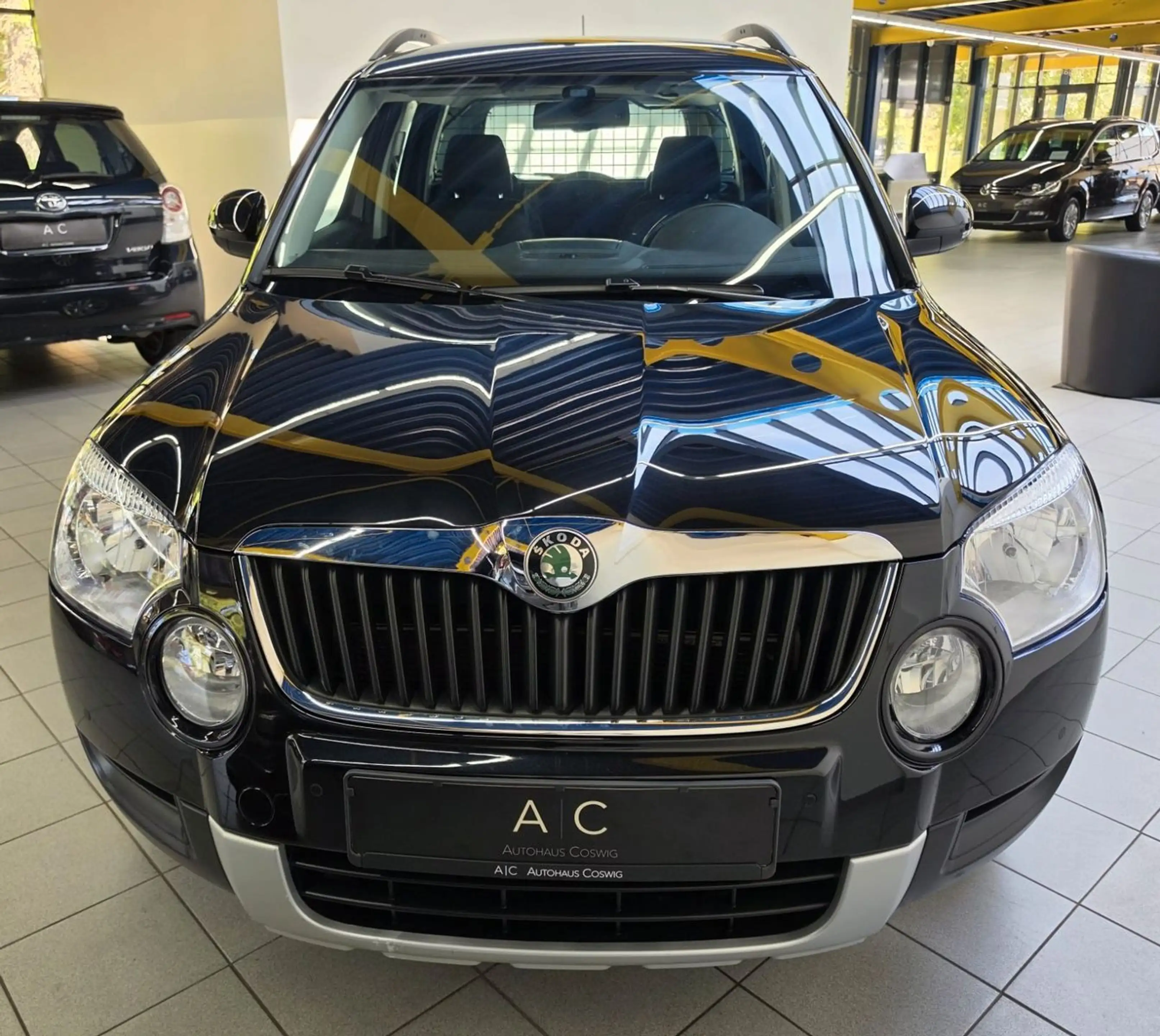 Skoda Yeti Ambition Plus Edition 4x4,Automatik,2.Hand — photo 5