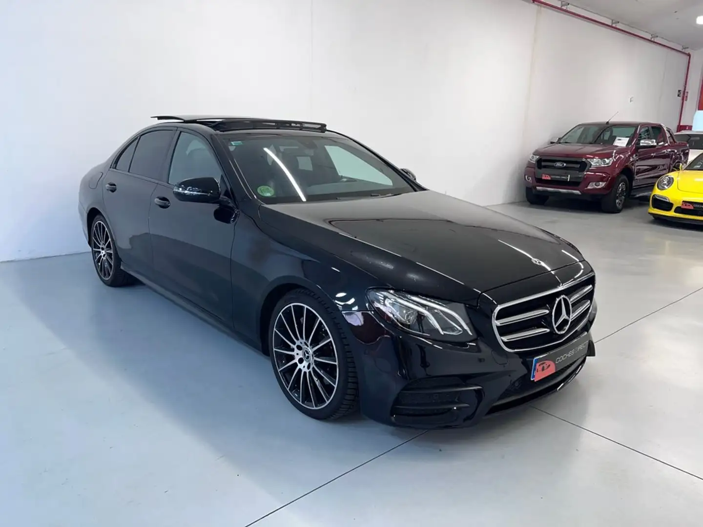 Mercedes-Benz E 200 d Negro - 2