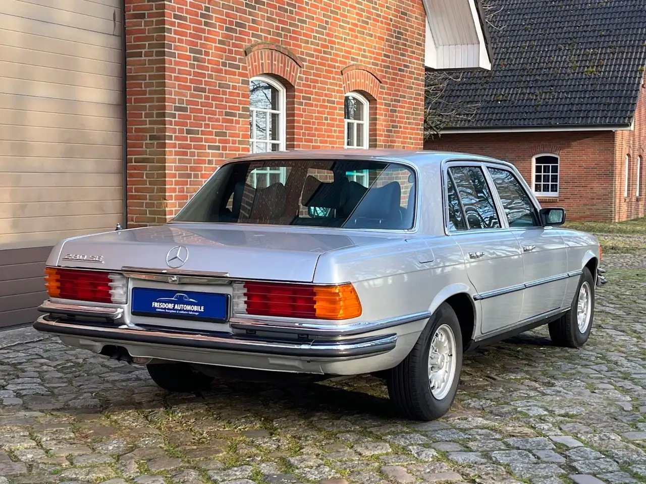 Mercedes-Benz 280 SE W116 Leder Schwarz, nur 126.000 Km, foto 1