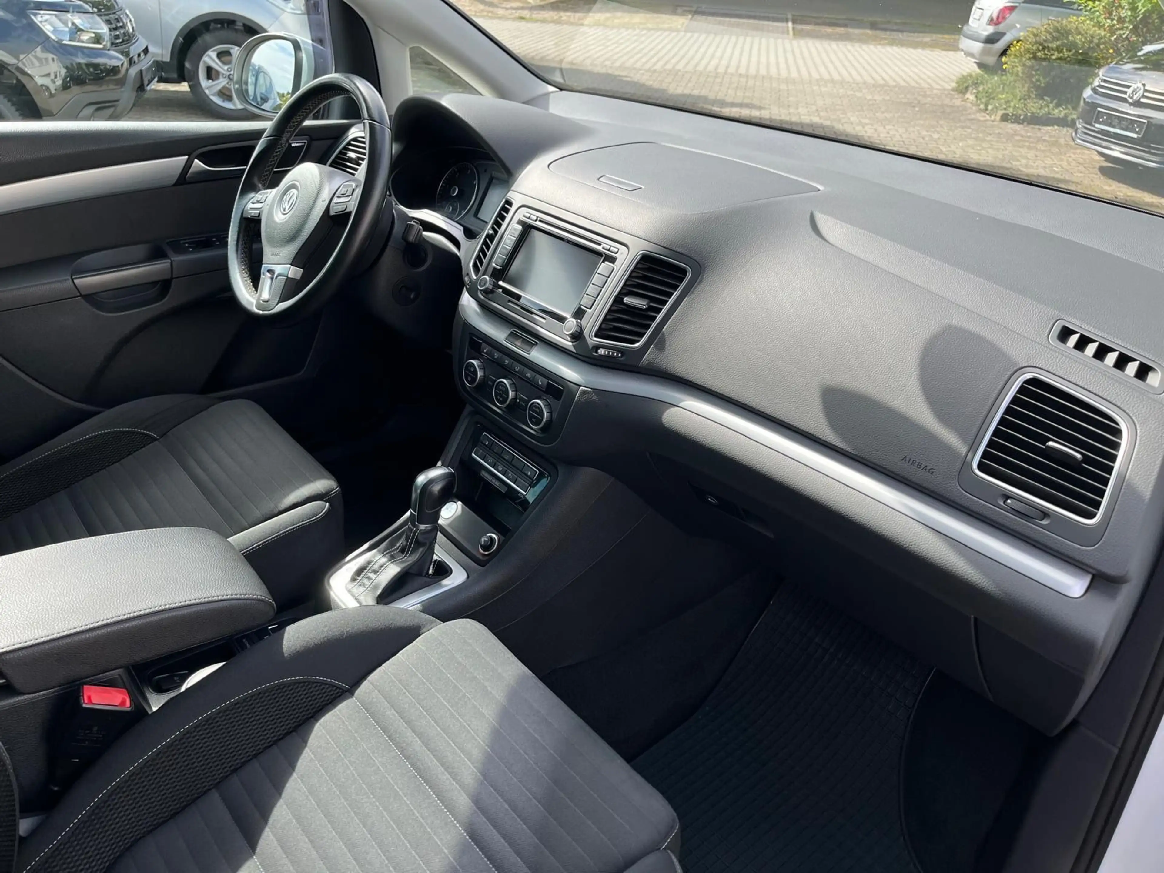 Volkswagen Sharan Cup *1.Hand* — photo 15