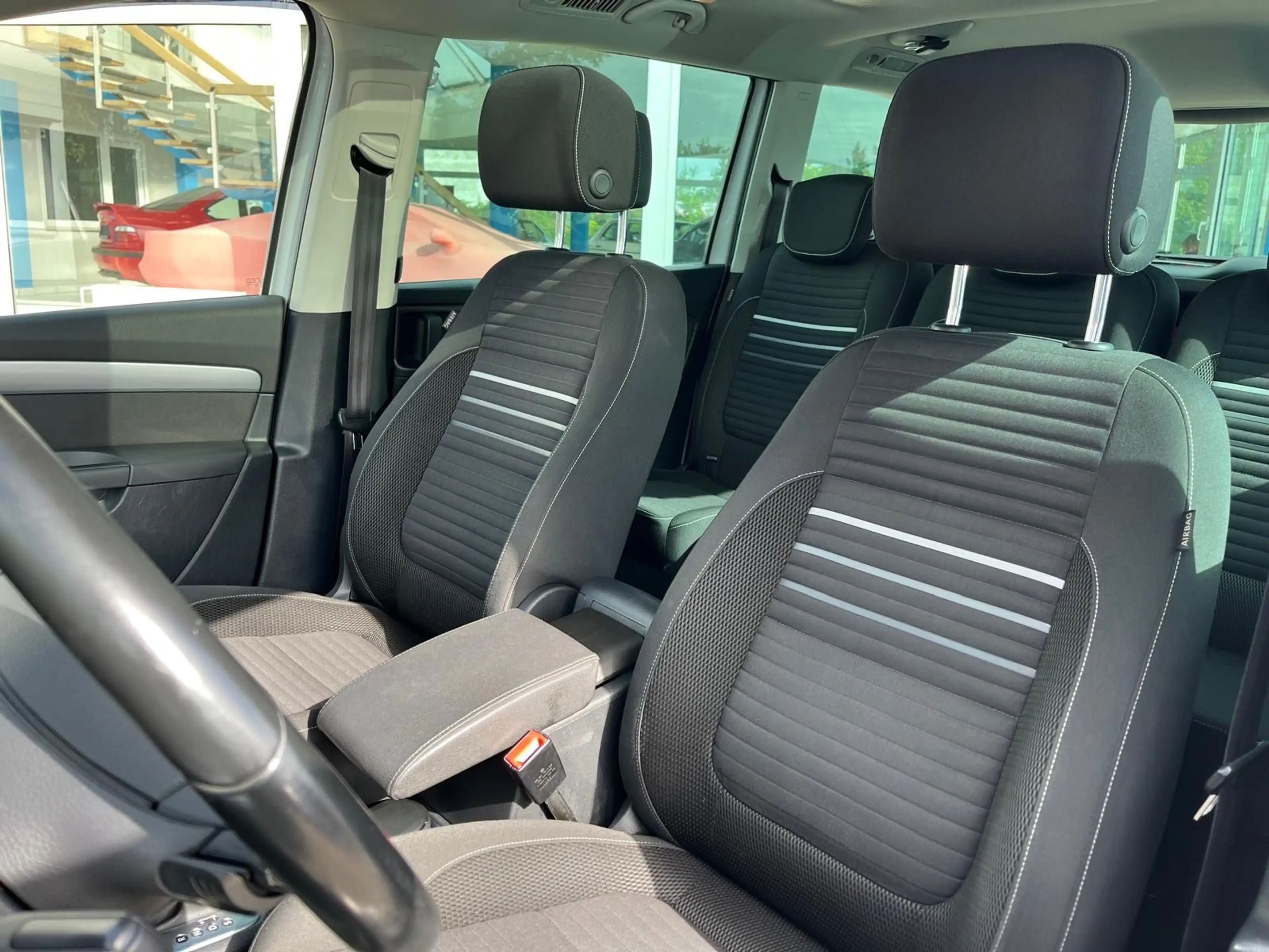 Volkswagen Sharan Cup *1.Hand* — photo 14
