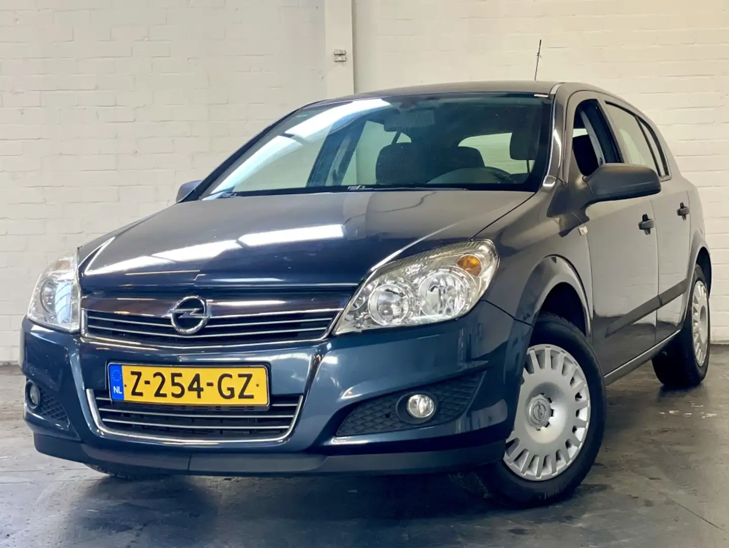 Opel Astra 1.4 Business |Clima |CruiseC |Nieuwe APK | Blauw - 1