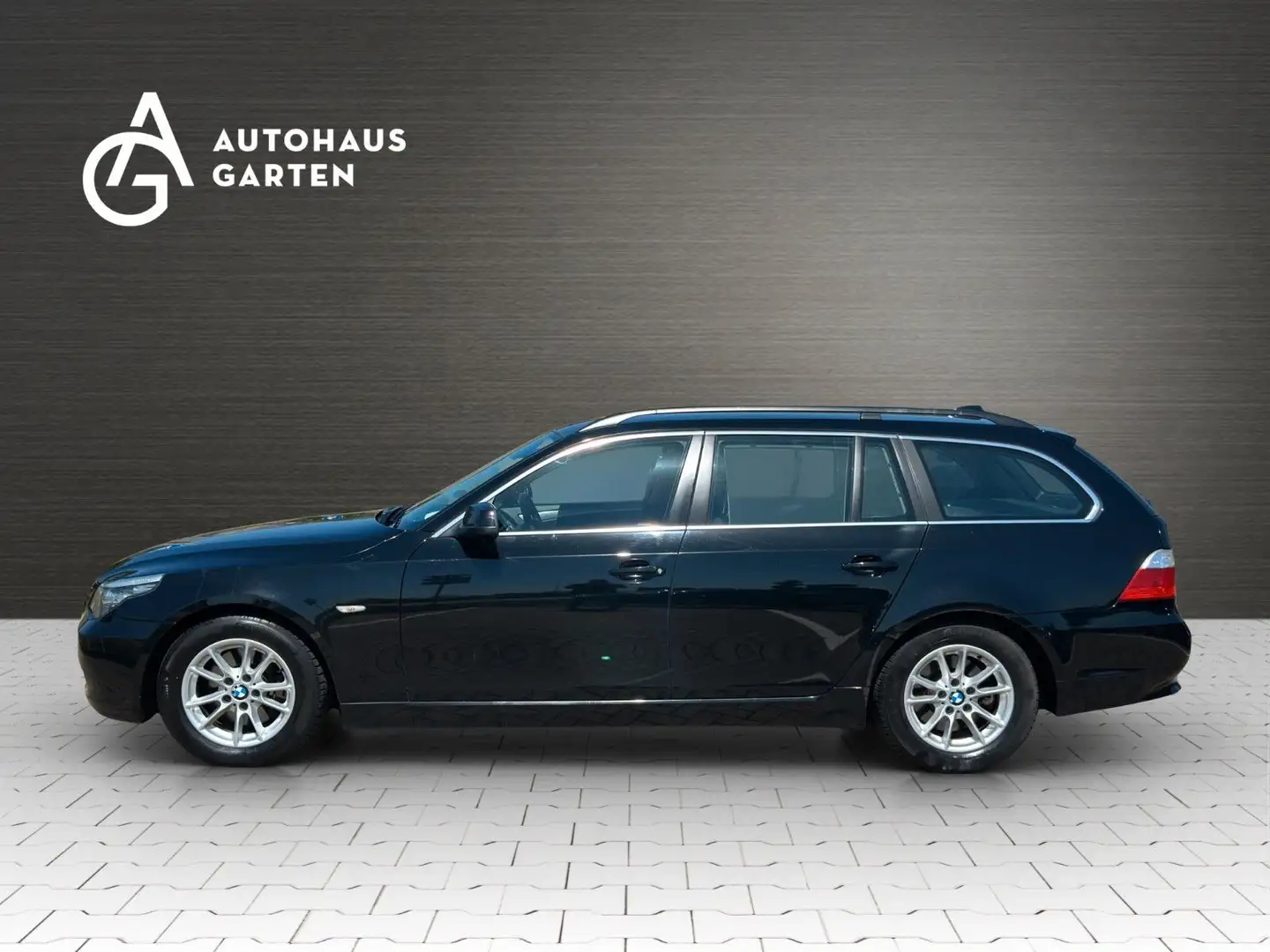 BMW 520 d Touring Xenon Automatik Navi SHZ PDC Noir - 2