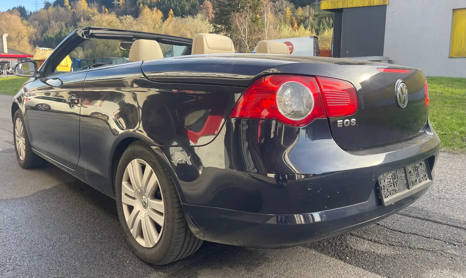 Volkswagen Eos 2.0 TDI Blau - 2