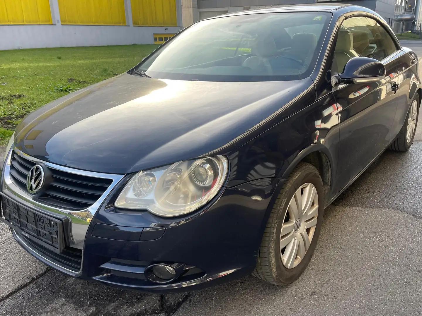 Volkswagen Eos 2.0 TDI Blau - 1