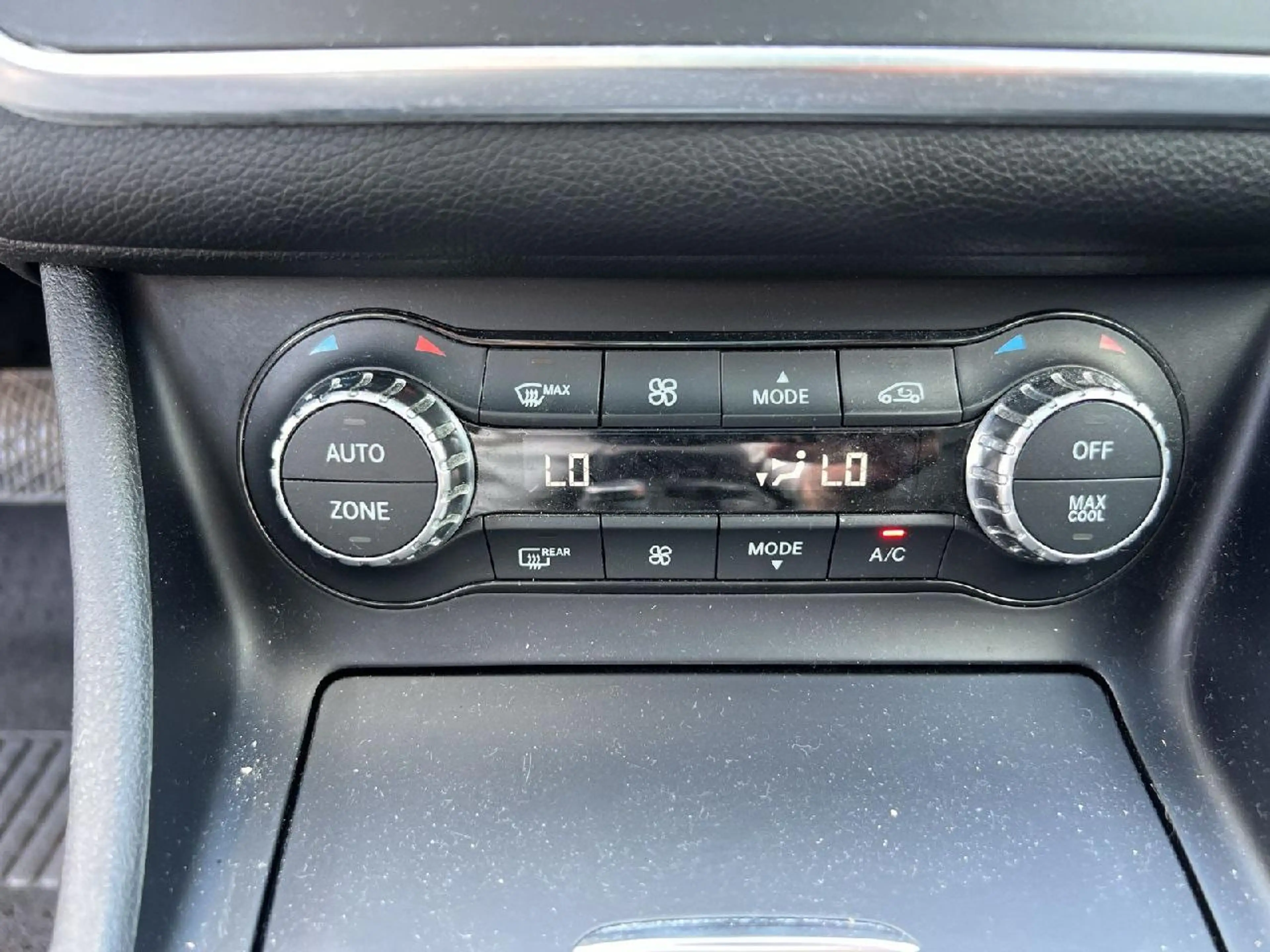 Mercedes-Benz GLA 250 GLA 250 4Matic,PANO,TEMPO,H&K,KAMERA,MEMORY,NAVI, — photo 14