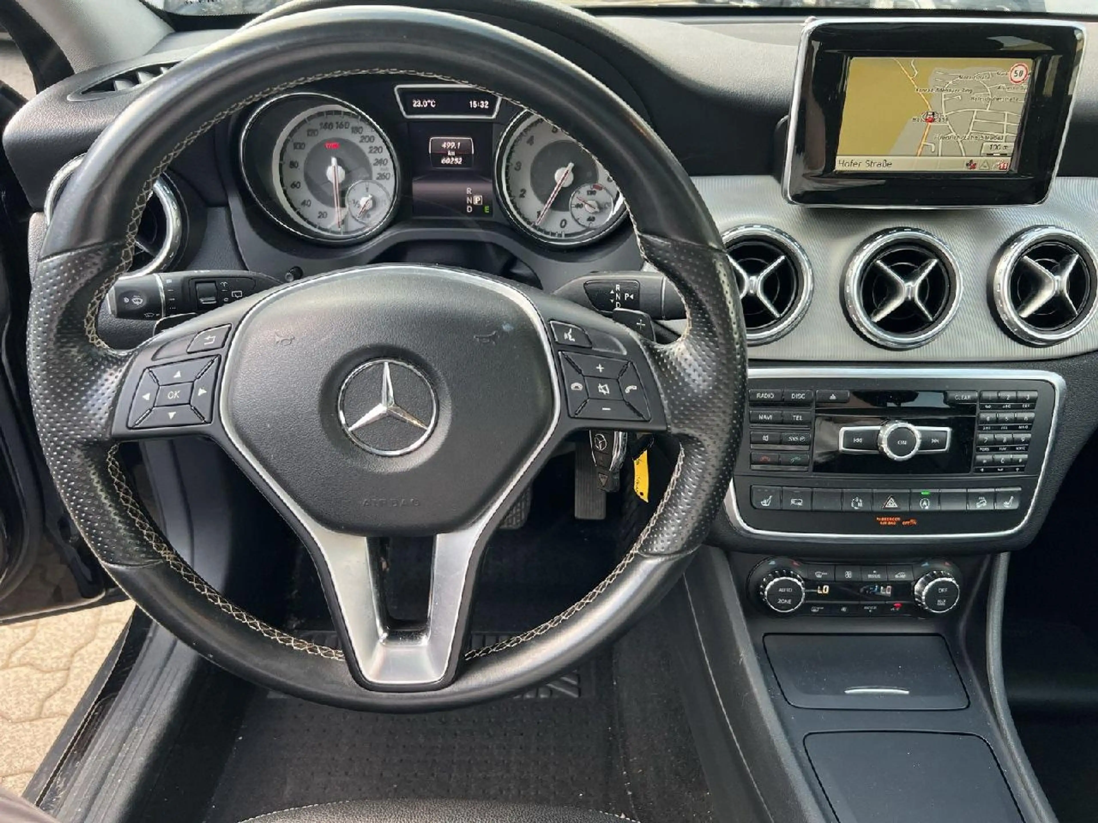 Mercedes-Benz GLA 250 GLA 250 4Matic,PANO,TEMPO,H&K,KAMERA,MEMORY,NAVI, — photo 9