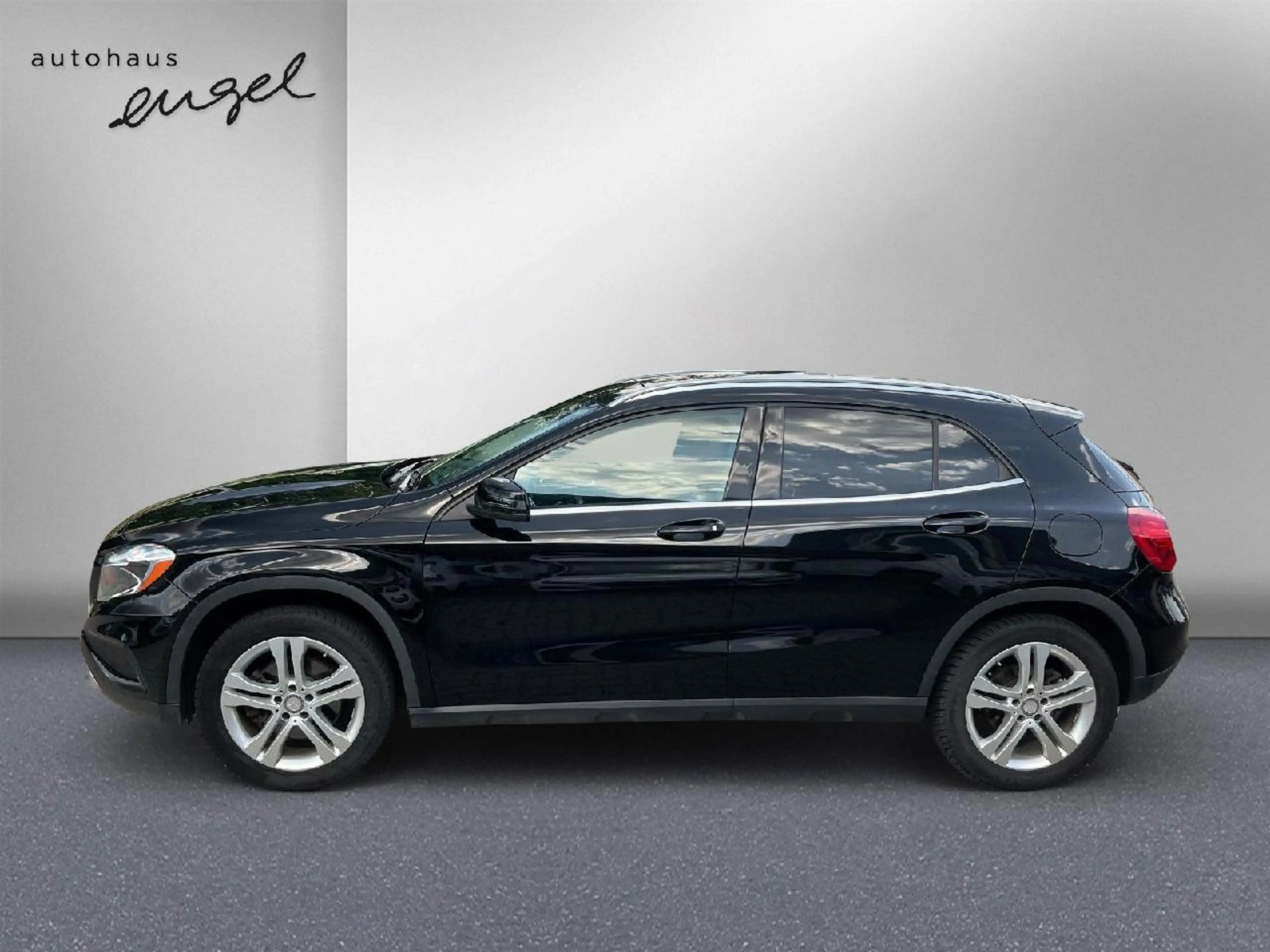 Mercedes-Benz GLA 250 GLA 250 4Matic,PANO,TEMPO,H&K,KAMERA,MEMORY,NAVI, — photo 5
