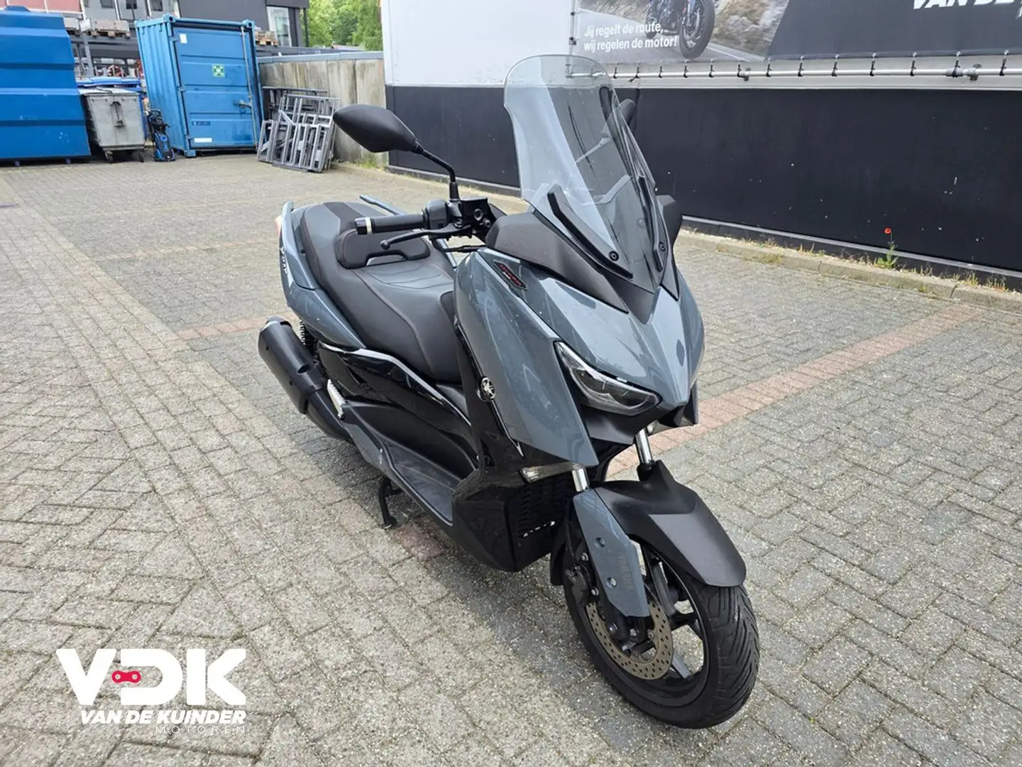 Yamaha X-Max 300 TECH MAX Grigio - 2