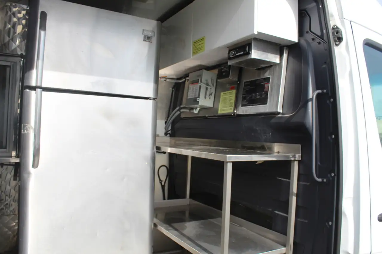 Mercedes-Benz Sprinter снимка Mercedes-Benz Sprinter