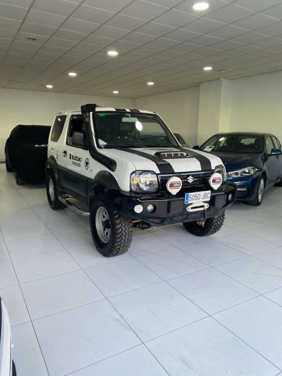 Suzuki Jimny 1.3 JLX - foto 1