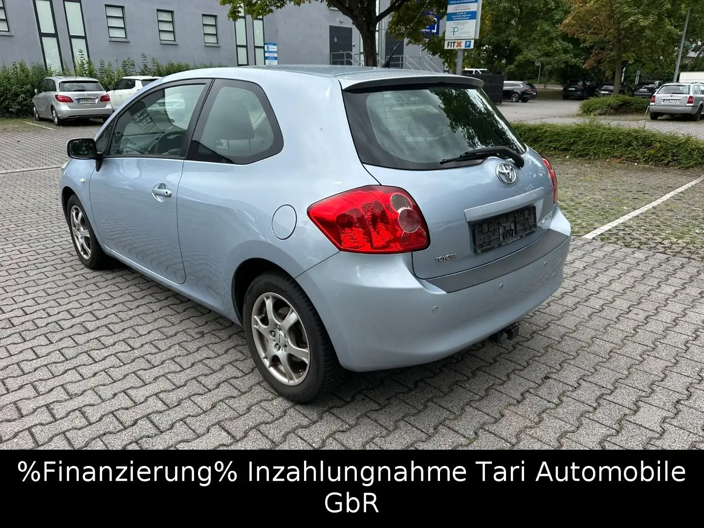 Toyota Auris 1.3 Dual VVT-i Life Klimaaut,PDC,TÜV 03/27 Blau - 1