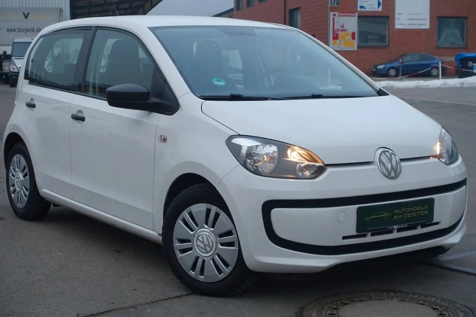 Volkswagen up! take up! BMT*KLIMA*BC*ISOFIX*TÜV+SERVICE NEU Weiß - 1