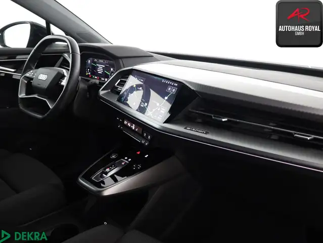 Audi Q4 E-Tron view 10