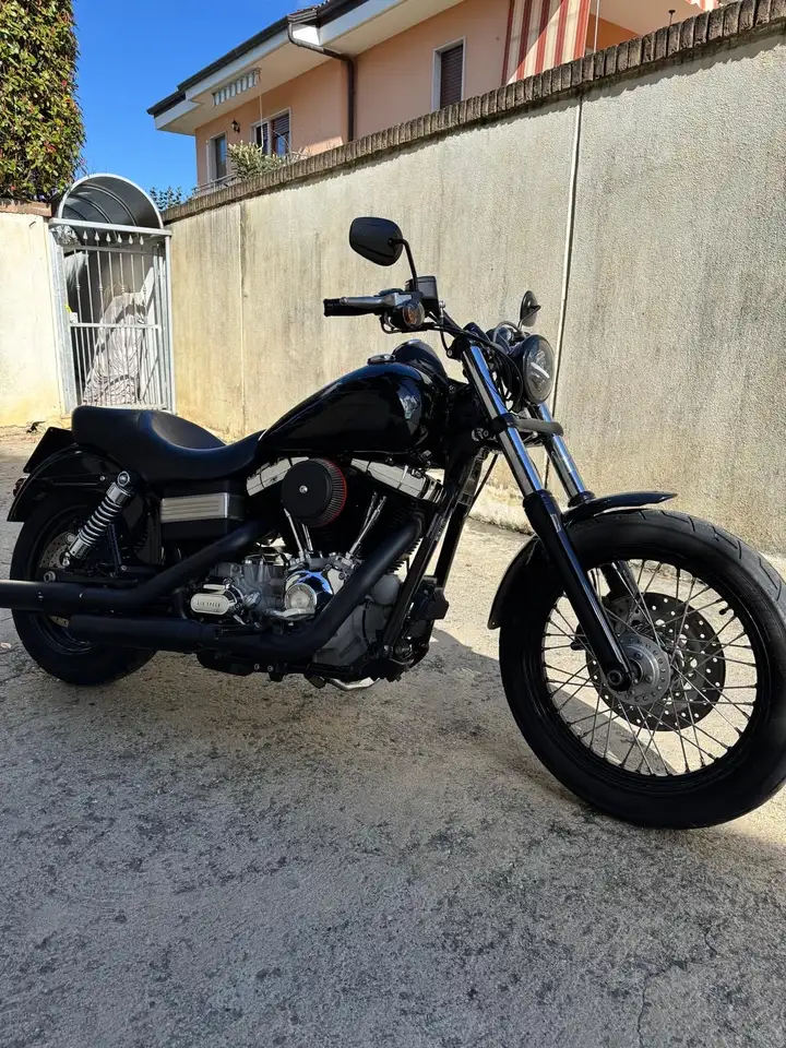 Harley-Davidson Dyna Street Bob