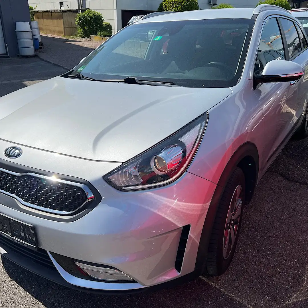 Kia Niro Edition 7 - Scheckheft gepflegt Grijs - 1