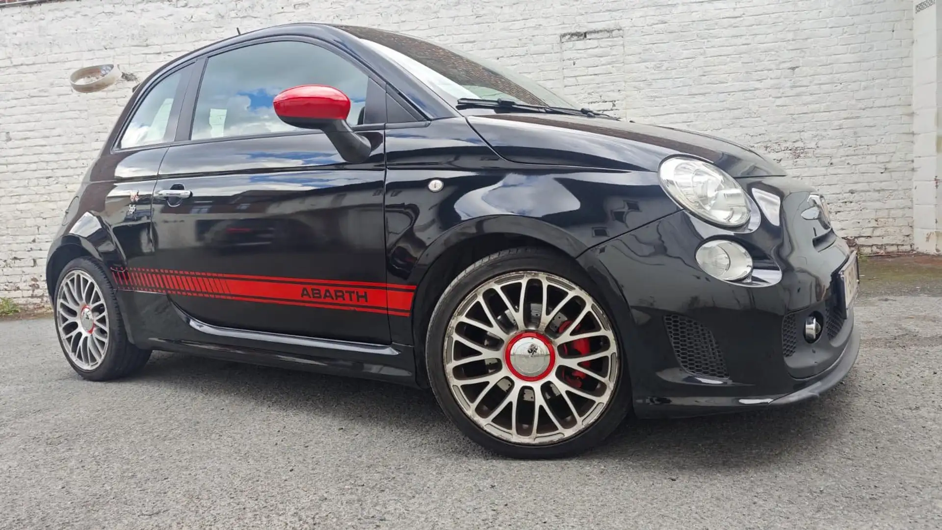 Abarth 500 Zwart - 1