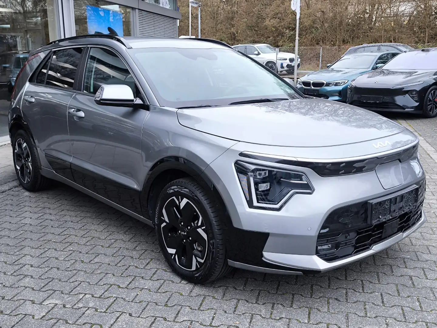 Kia e-Niro Vision NAVI+LED+SHZ+KAMERA+ACC+WP+ Gris - 2