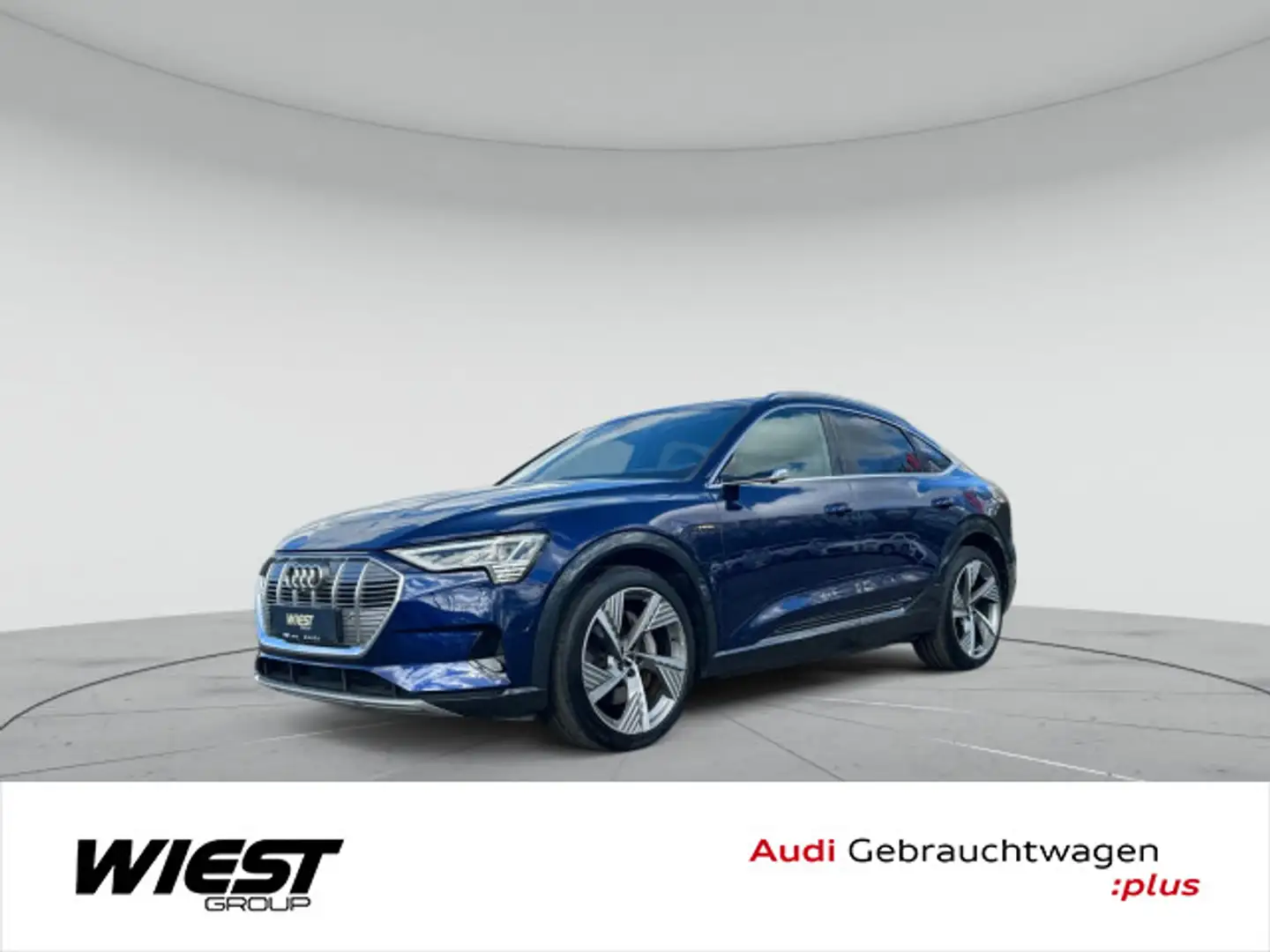 Audi e-tron advanced 55 quattro Matrix HUD Blau - 1