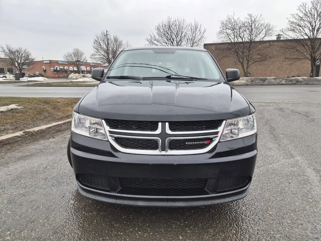 Dodge Journey снимка Dodge Journey
