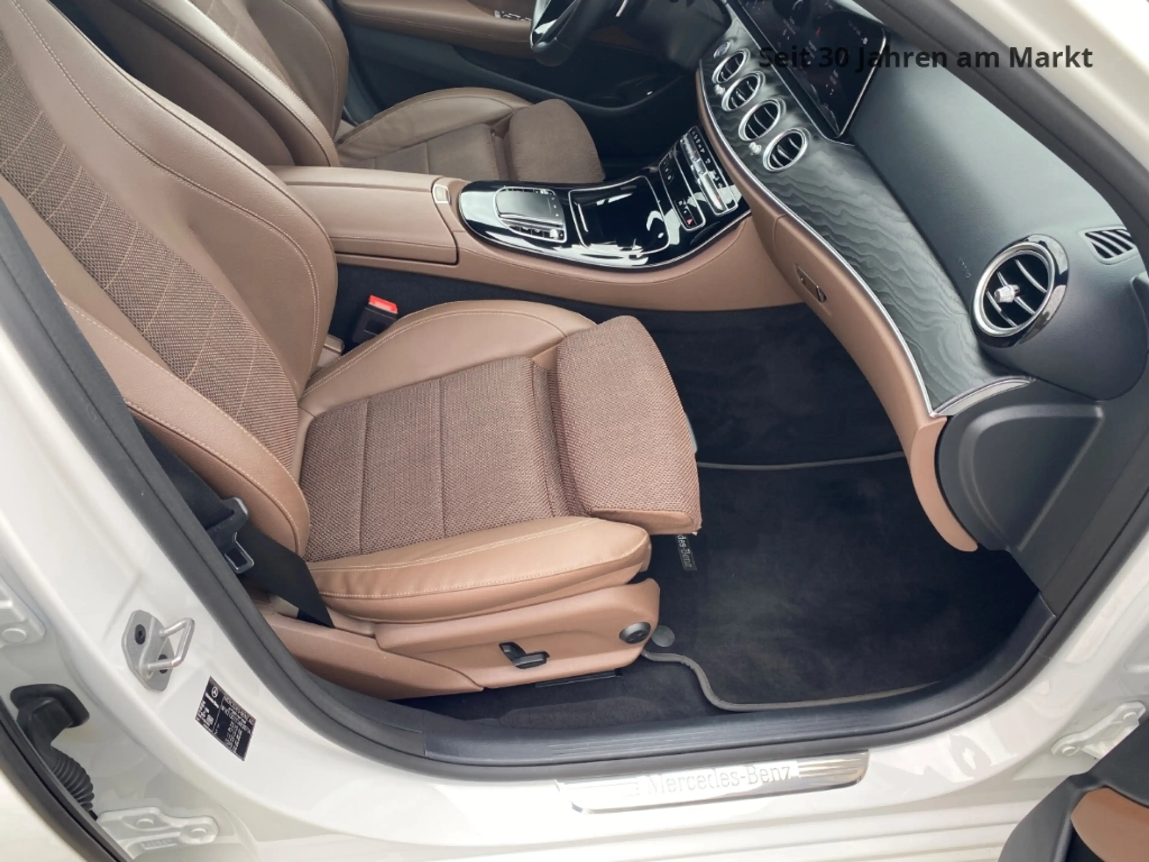 Mercedes-Benz E 200 D T-Modell,AVANTGARDE,LED,SH,PDC,Kamera,Alus,Navi, — photo 11