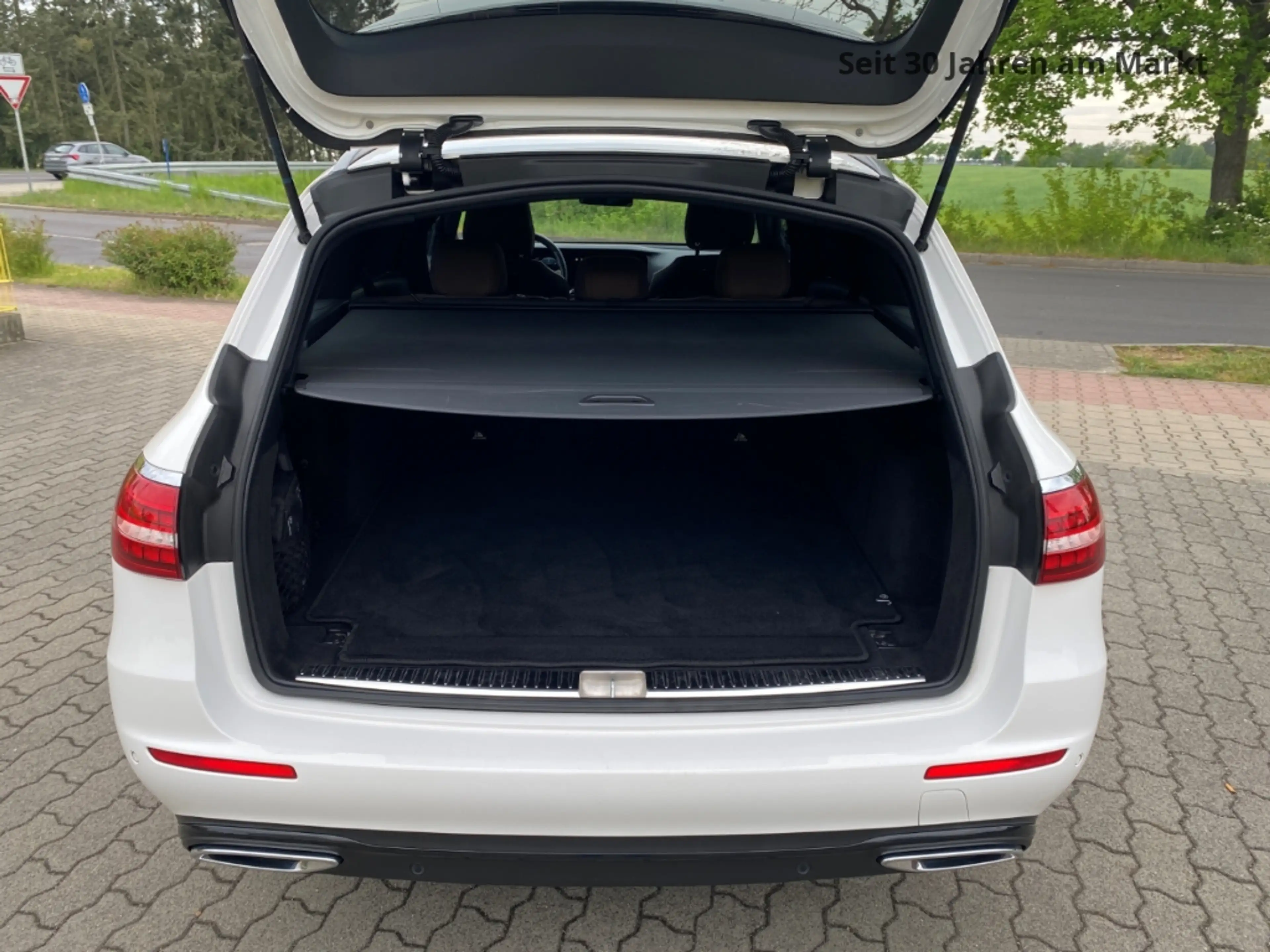 Mercedes-Benz E 200 D T-Modell,AVANTGARDE,LED,SH,PDC,Kamera,Alus,Navi, — photo 8