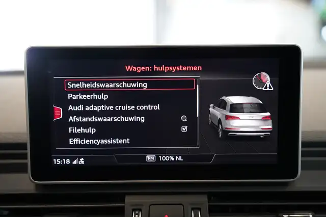 Audi Q5 view 22