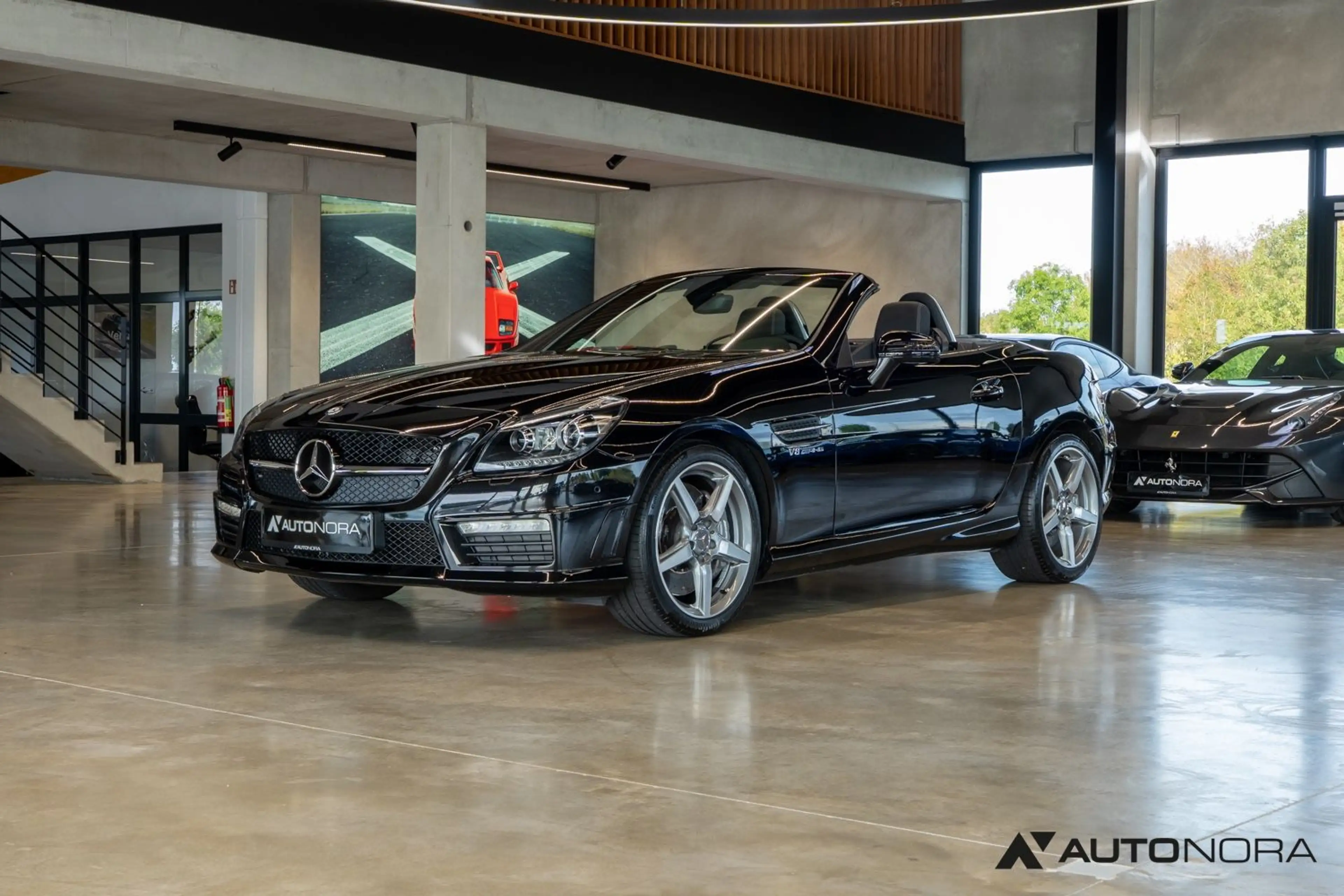 Mercedes-Benz SLK 55 AMG Handling & Driver's Package ILS — photo 6