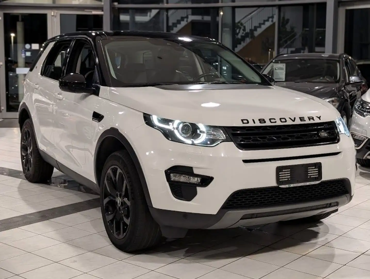 Land Rover Discovery Sport 2.0 Turbo SE AWD KAMERA PANORAMA Weiß - 1