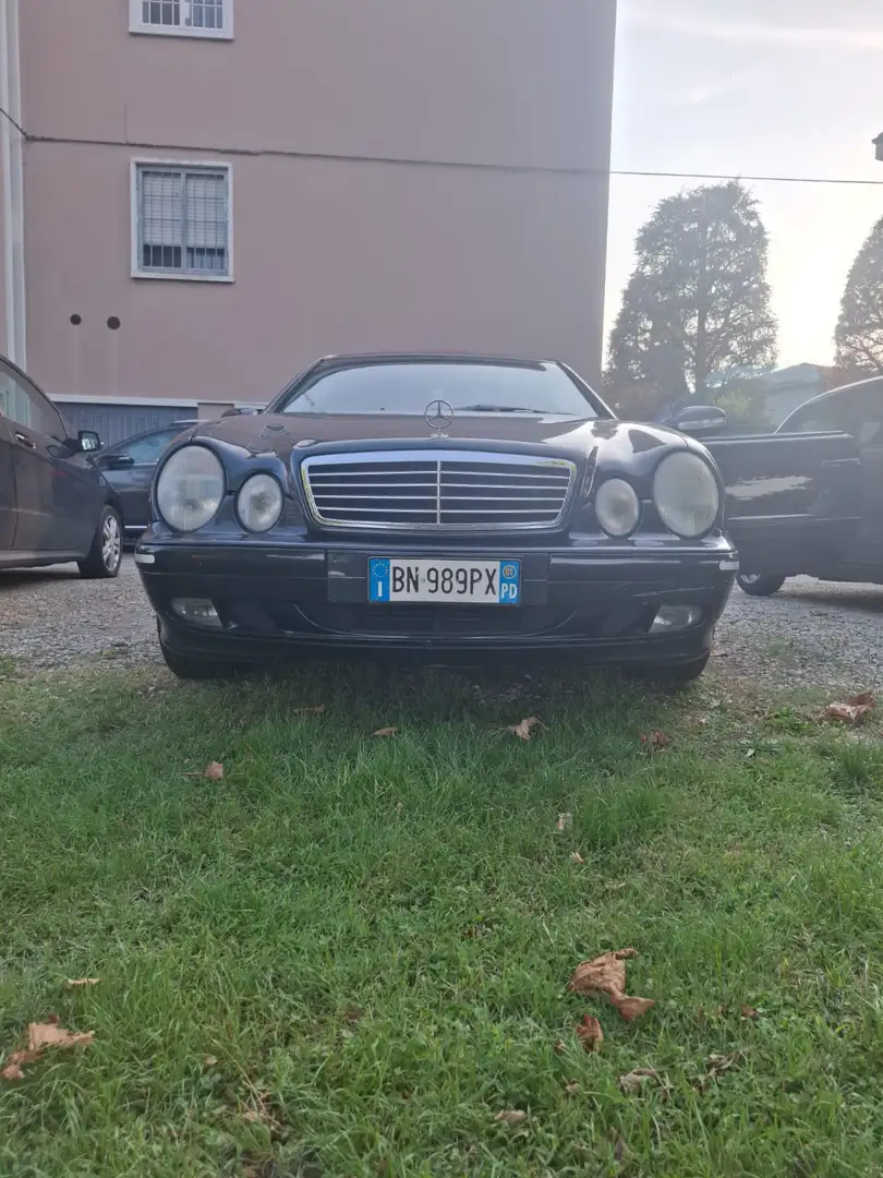 Mercedes-Benz CLK 200 Coupe Kompressor Avantgarde - 2