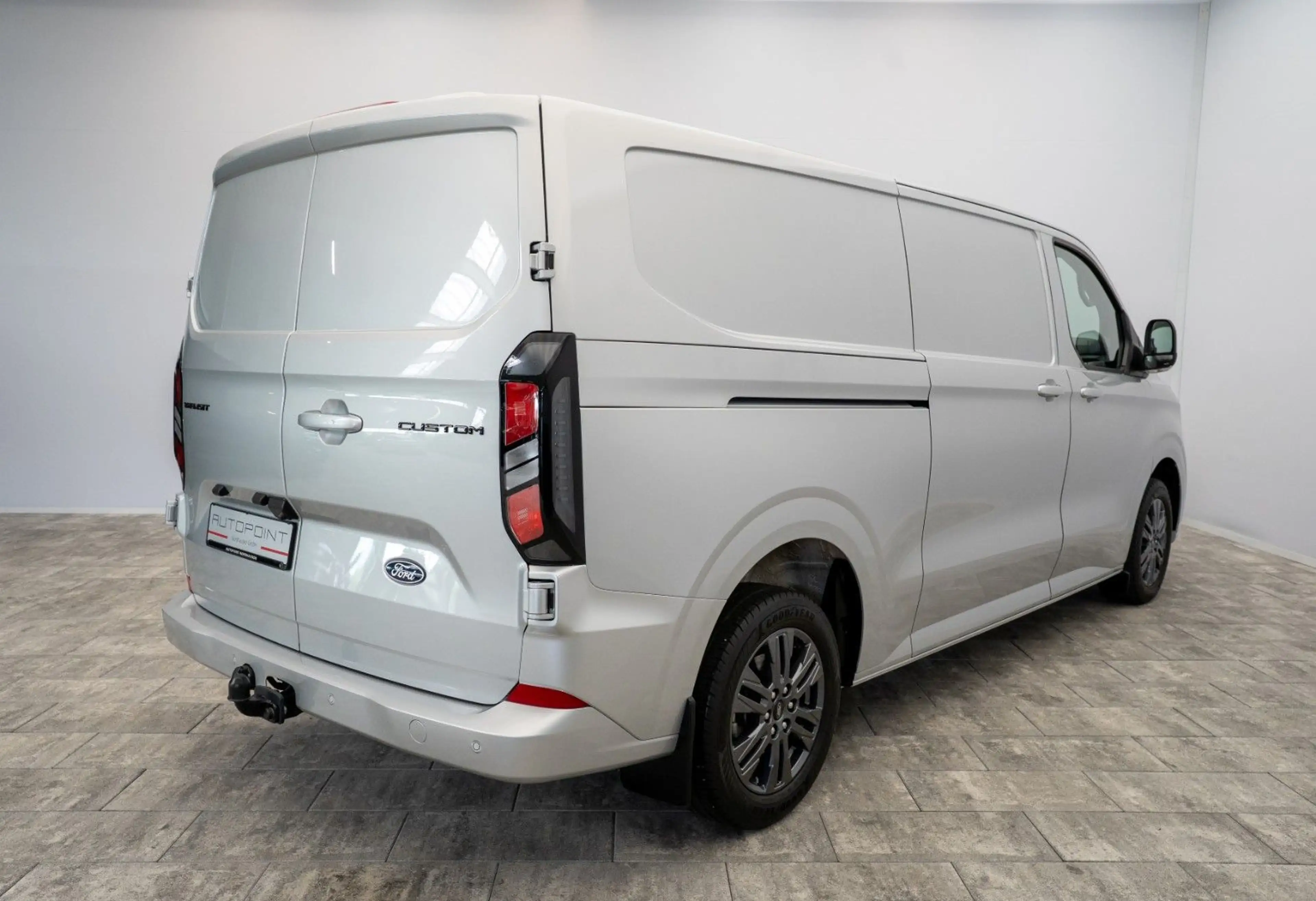 Ford Transit Custom 320 L2 Limited °GARANTIE 03.2030° — photo 4