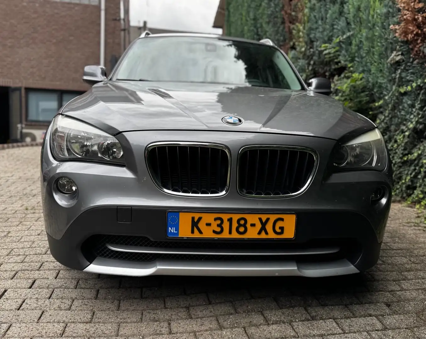 BMW X1 sDrive18i xLine + Carplay - 1