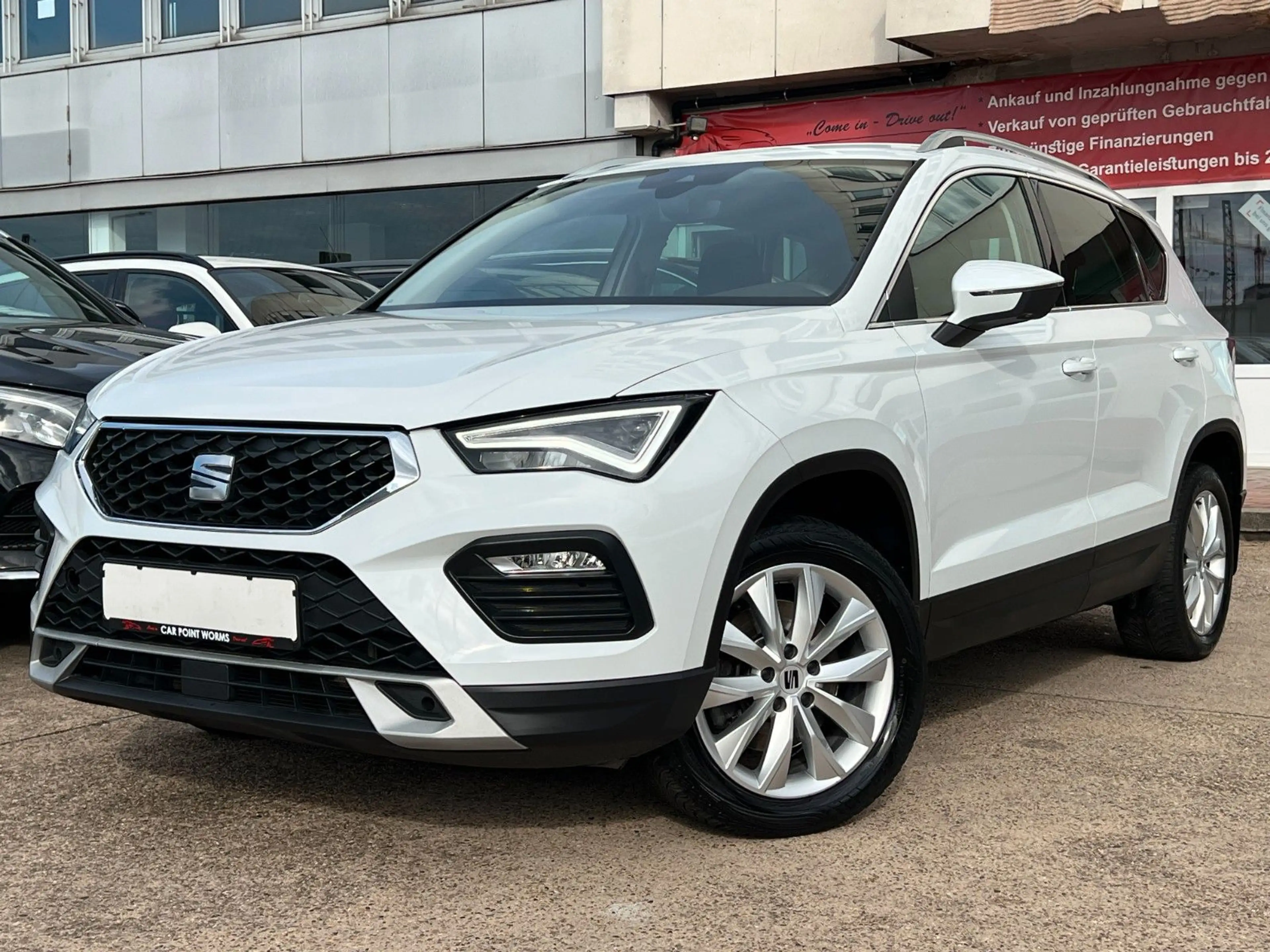 SEAT Ateca 2.0 TDI DSG Style *ACC*LED*AHK*CARPLAY* — photo 4