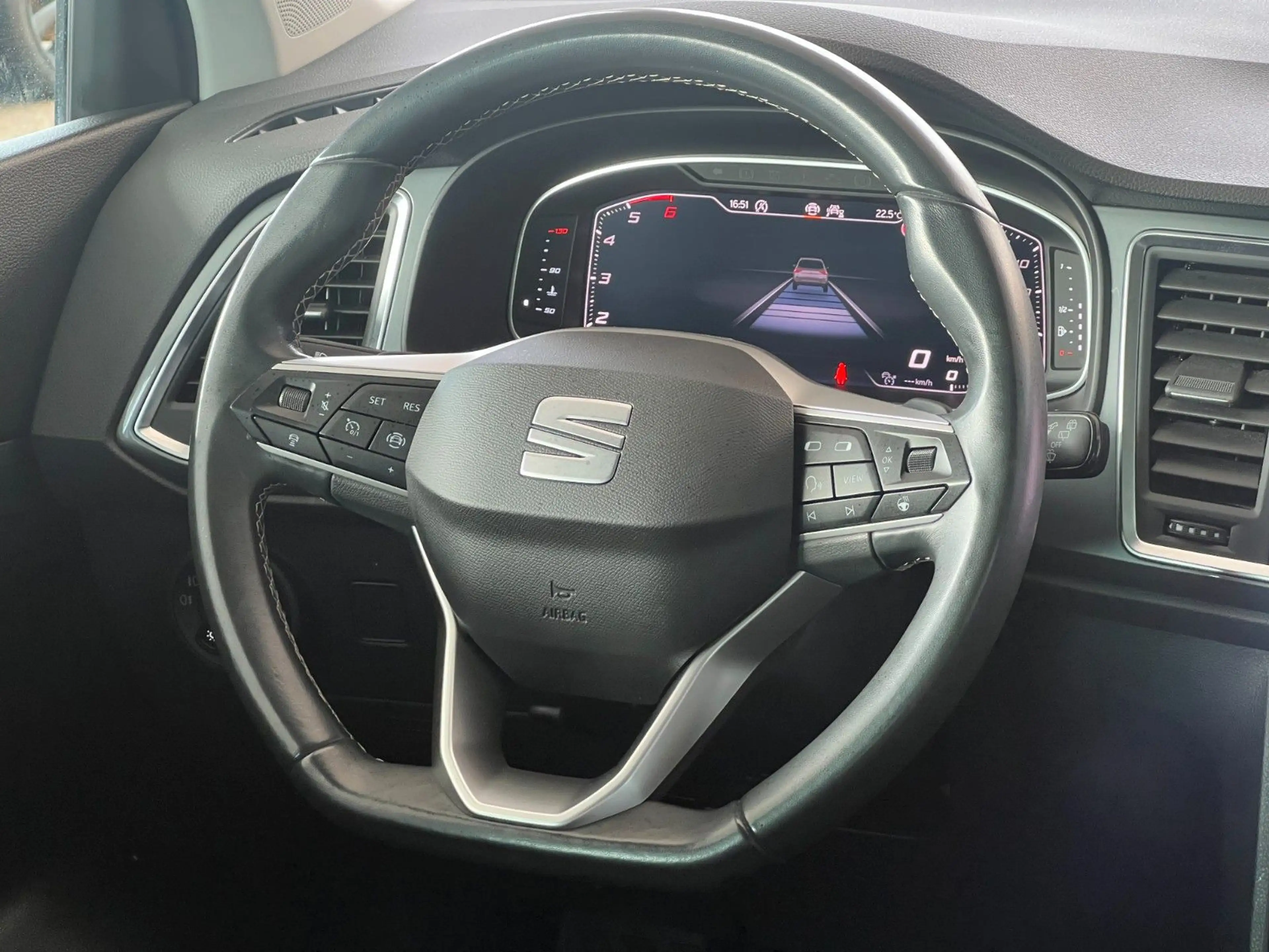 SEAT Ateca 2.0 TDI DSG Style *ACC*LED*AHK*CARPLAY* — photo 12